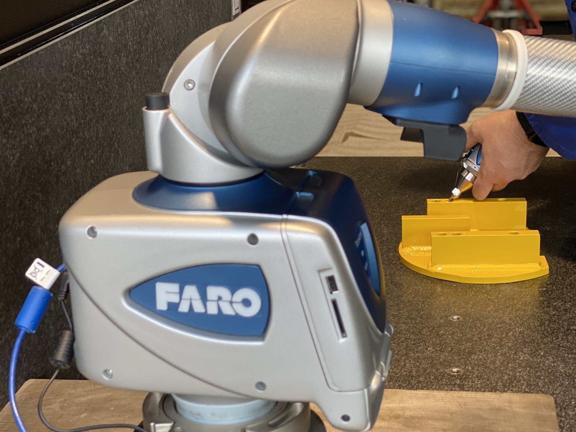 Measuring a part with a FARO 3D arm